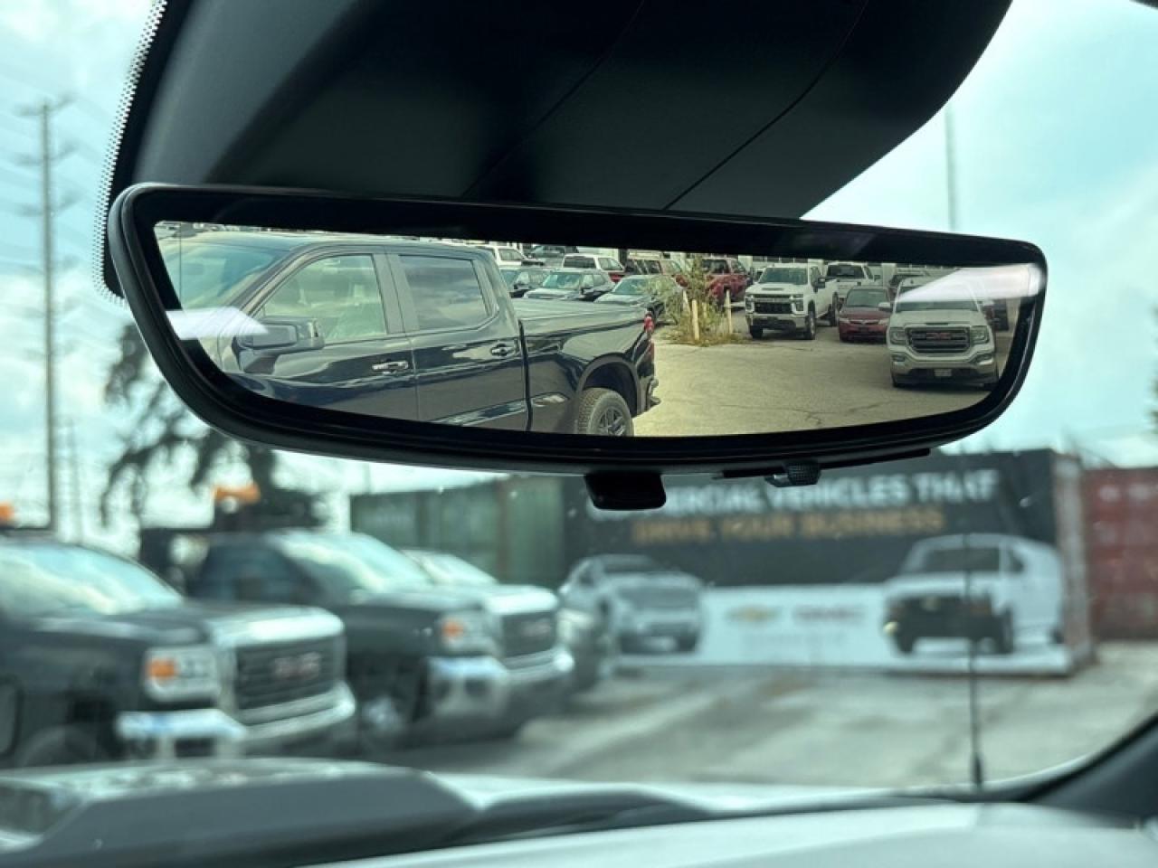 2024 Chevrolet Silverado 1500 ZR2  TECH PKG|SUNROOF 6.2L Photo