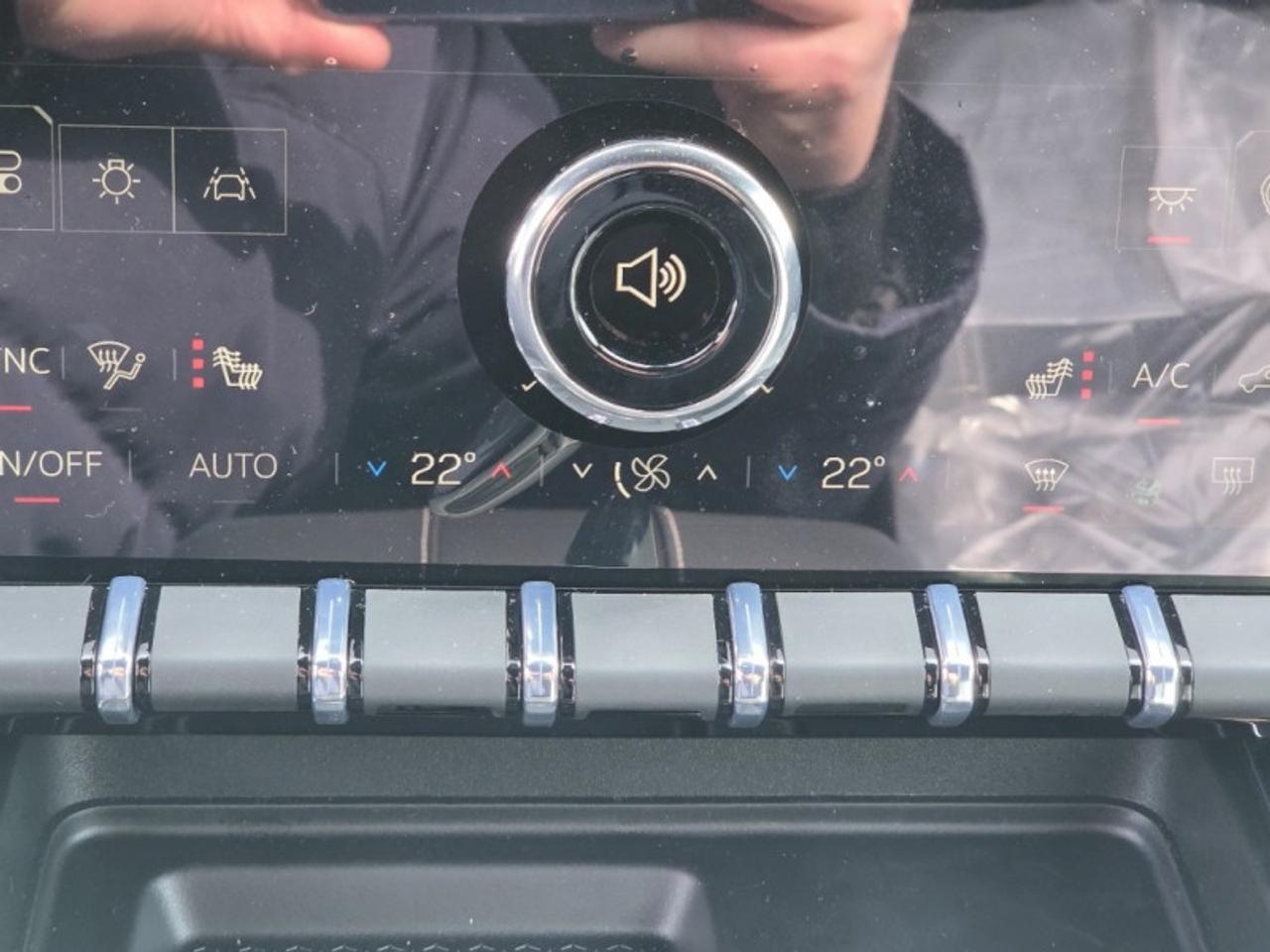 2026 GMC Acadia Elevation  -  Heated Seats Photo