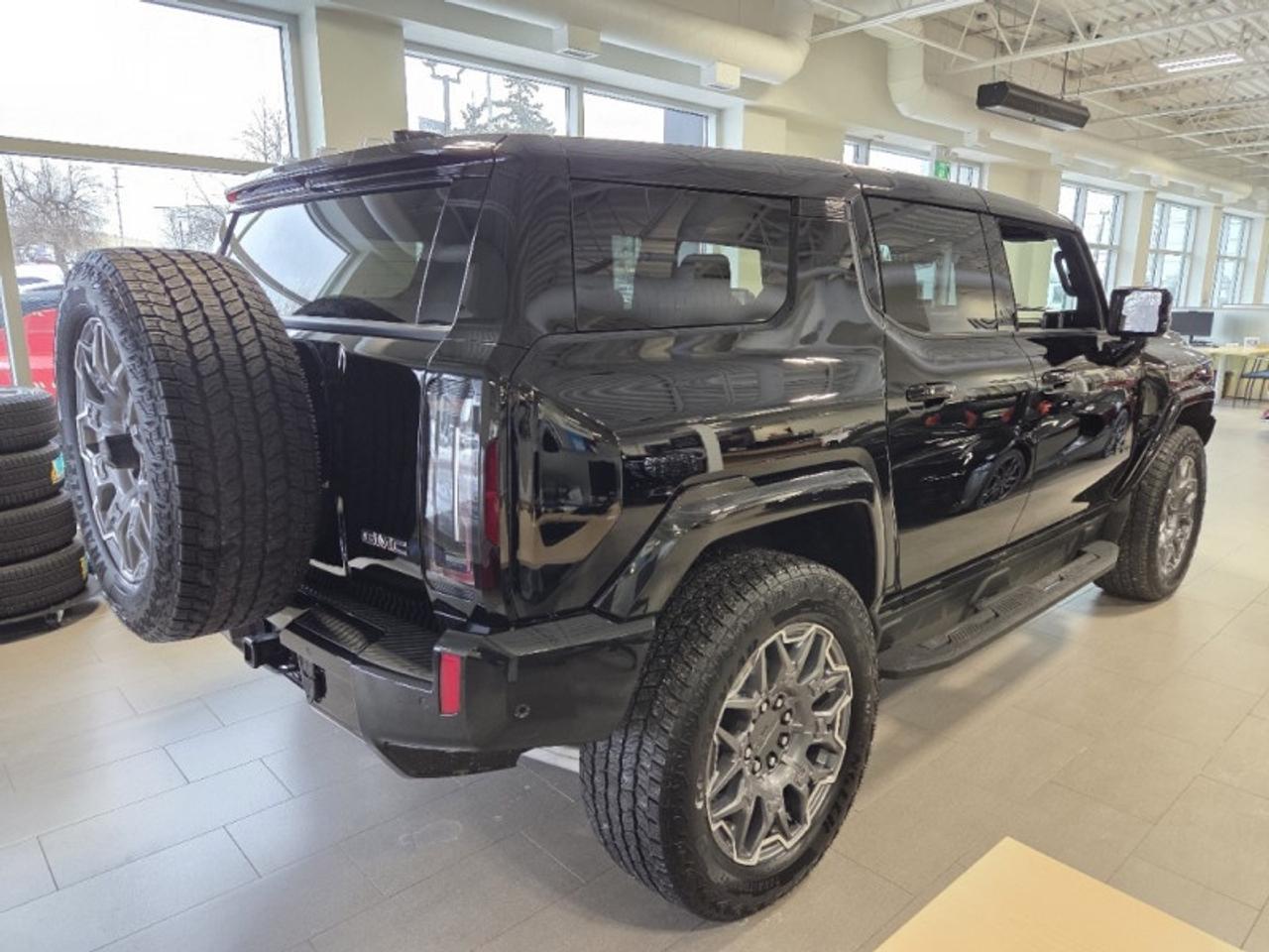 2026 GMC HUMMER EV SUV 3X  - Infinity Roof -  Power Hood Photo