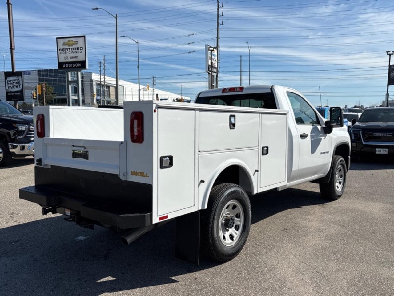 2024 Chevrolet Silverado 3500HD Work Truck  - Apple CarPlay Photo
