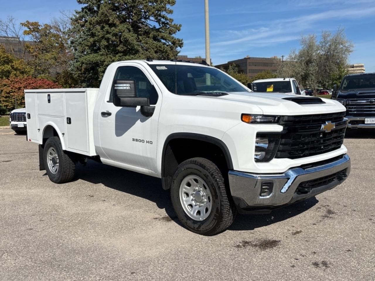 2024 Chevrolet Silverado 3500HD Work Truck  - Apple CarPlay Photo3