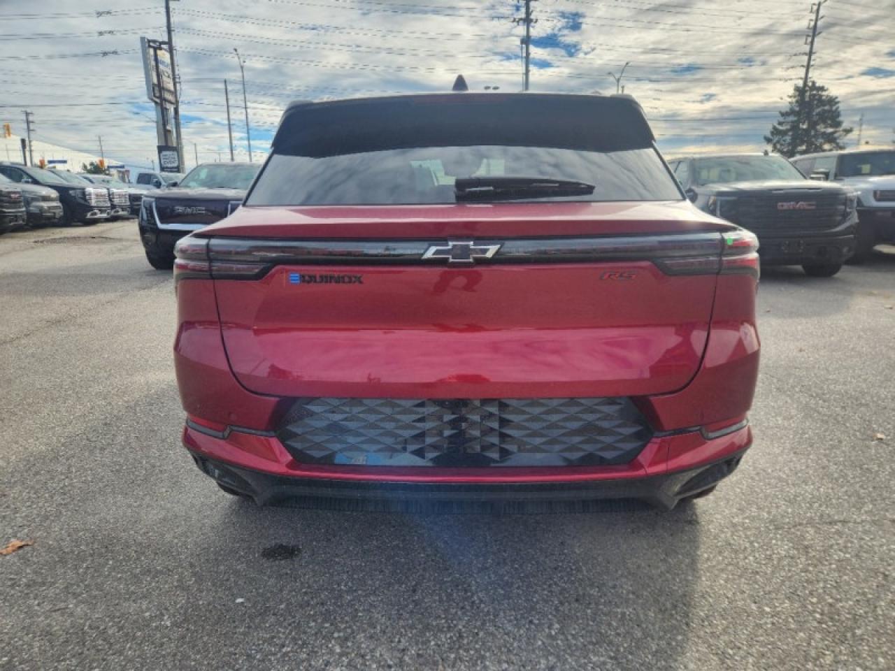 2026 Chevrolet Equinox EV RS  - Cooled Seats -  Power Liftgate Photo4