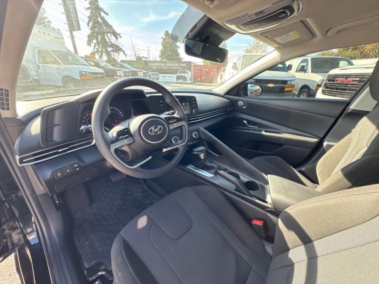 2023 Hyundai Elantra Essential  HEATED SEATS|REAR CAM Photo