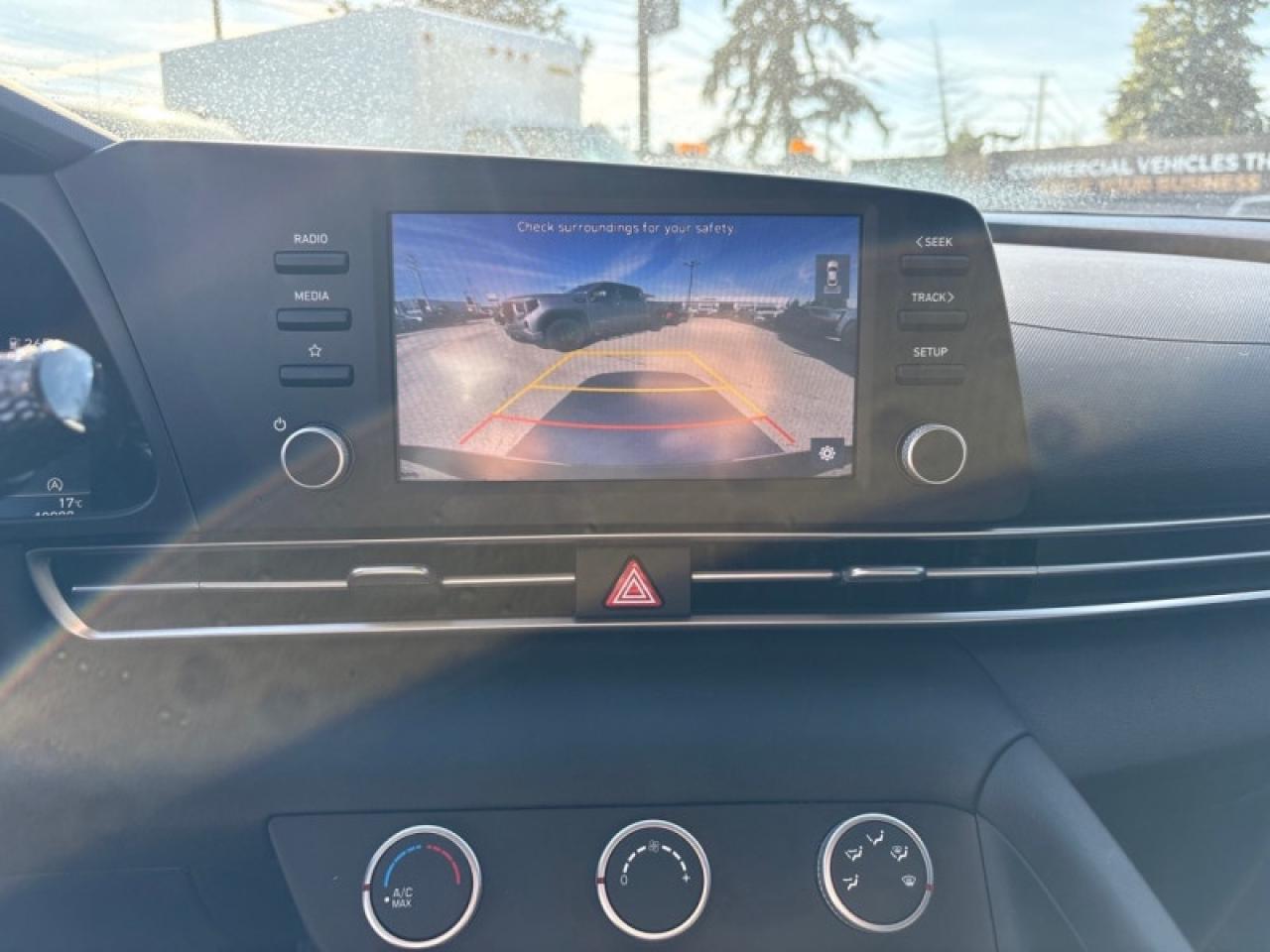 2023 Hyundai Elantra Essential  HEATED SEATS|REAR CAM Photo