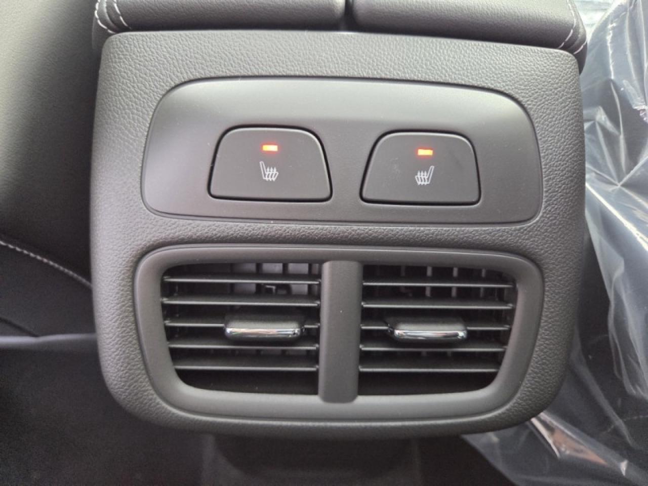 2026 Buick Envision Sport Touring  - Leather Seats Photo