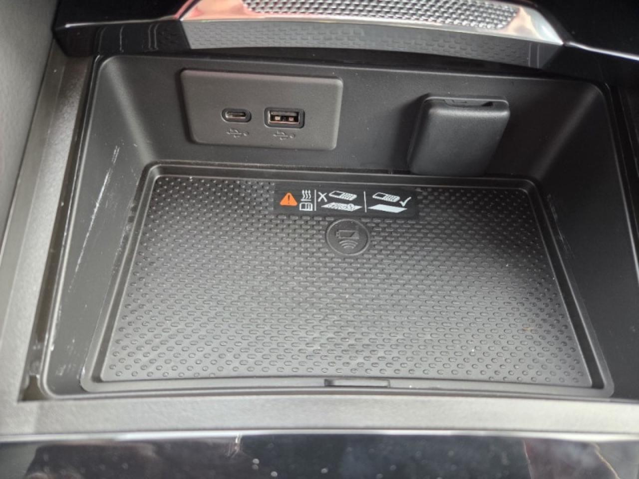 2026 Buick Envision Sport Touring  - Leather Seats Photo