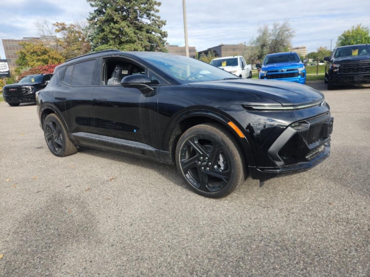 2026 Chevrolet Equinox EV RS  - Cooled Seats -  Power Liftgate Photo2