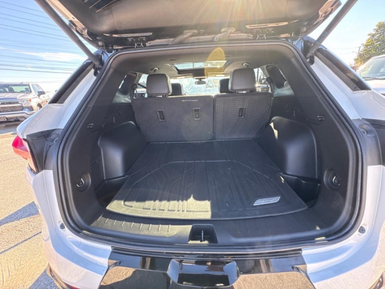 2022 Chevrolet Blazer RS  PANO SUNROOF|LEATHER Photo