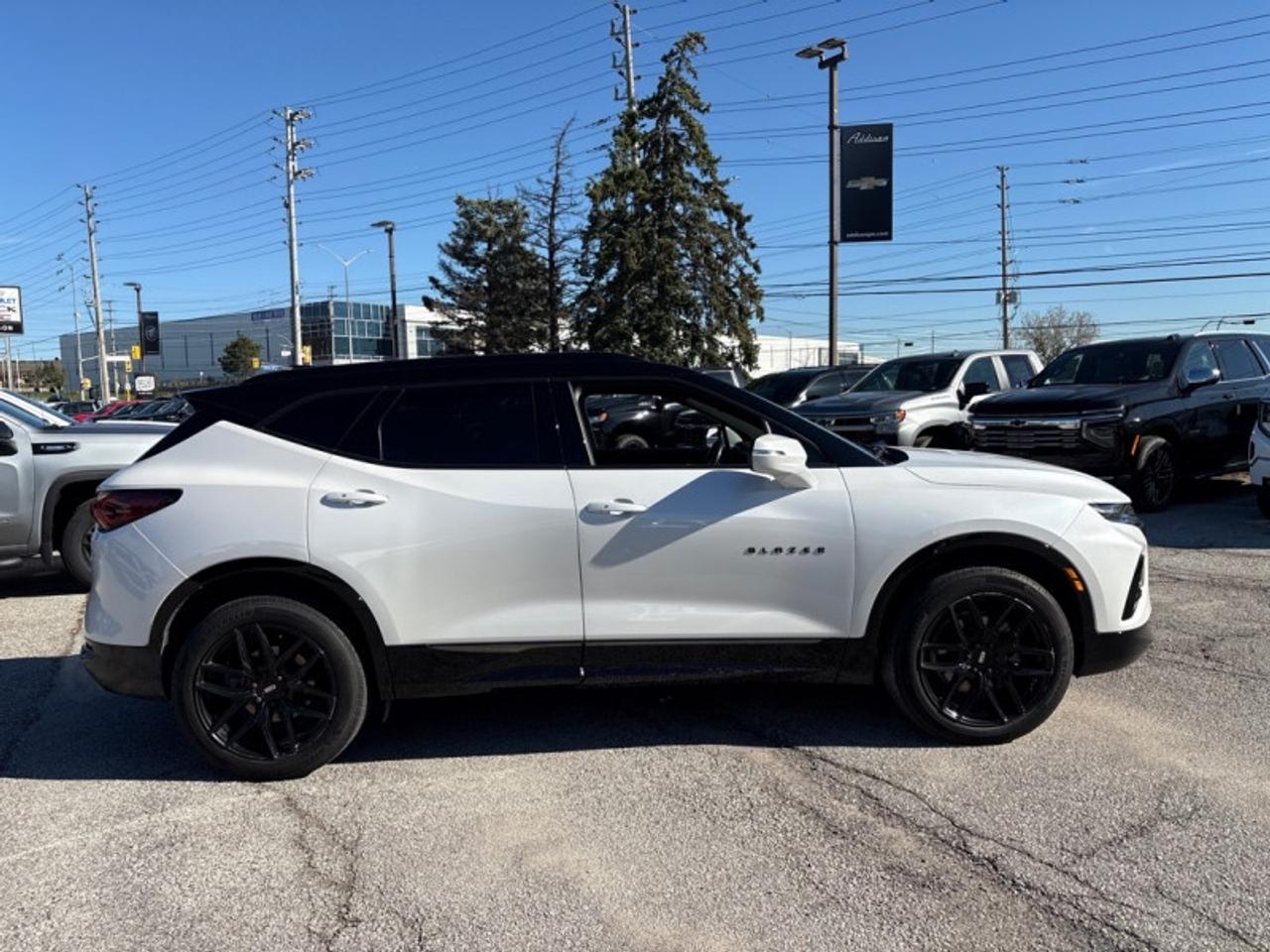 2022 Chevrolet Blazer RS  PANO SUNROOF|LEATHER Photo
