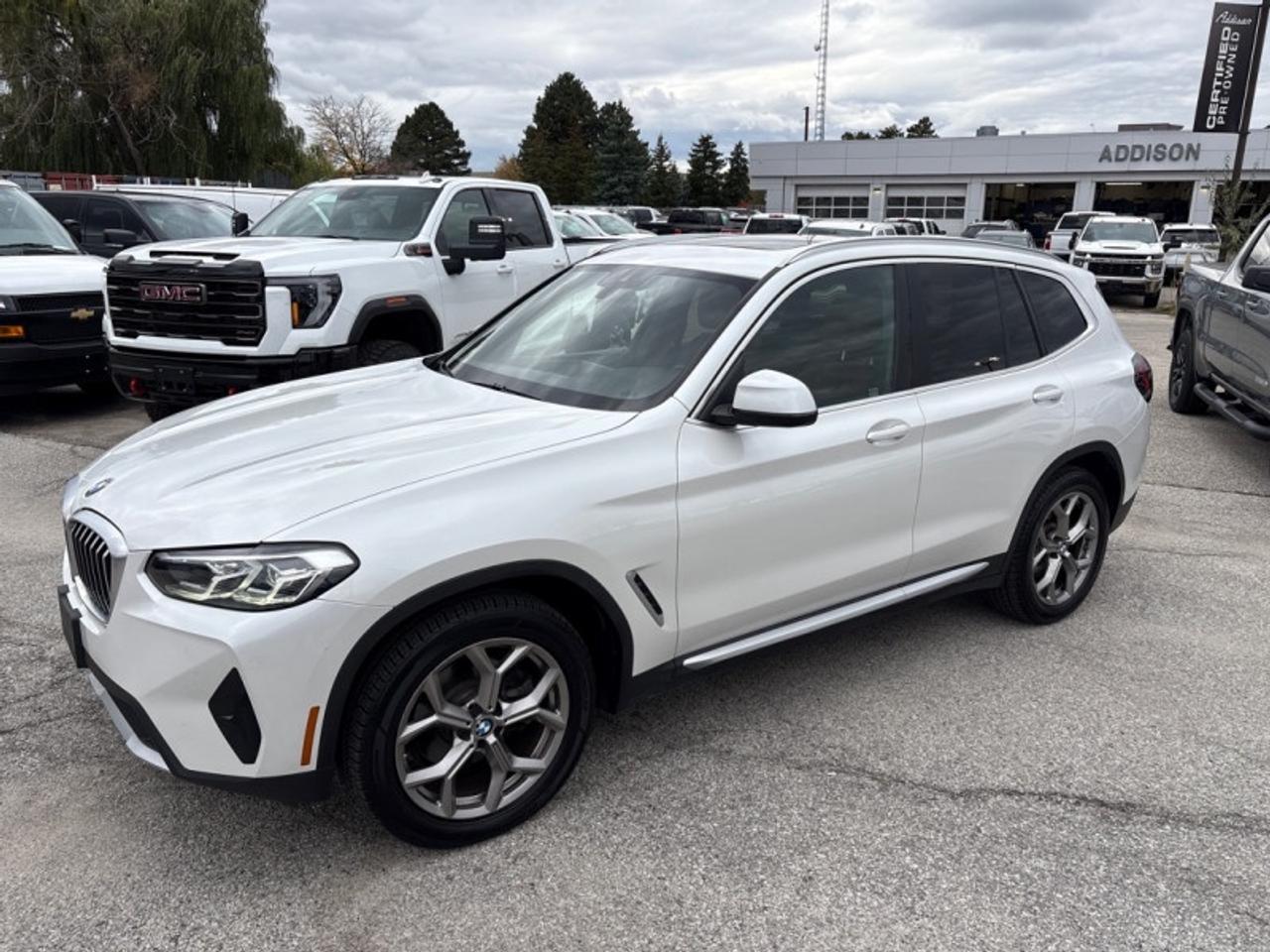 2022 BMW X3 xDrive30i  RED INTERIOR|PREMIUM PKG Photo