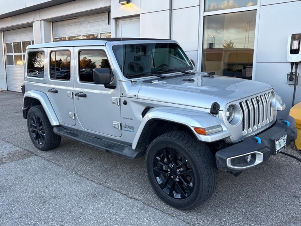 2023 Jeep Wrangler 4xe Unlimited Sahara  4XE|LEATHER |COLD PKG Photo