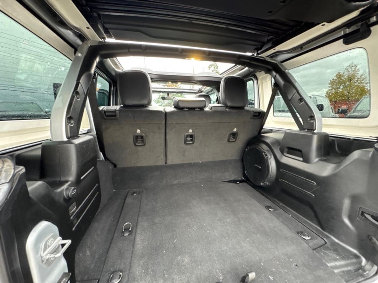 2023 Jeep Wrangler 4xe Unlimited Sahara  4XE|LEATHER |COLD PKG Photo