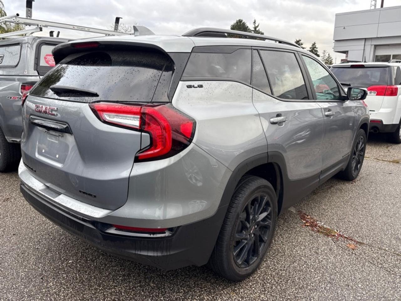 2024 GMC Terrain SLE  ELEVATION Photo3