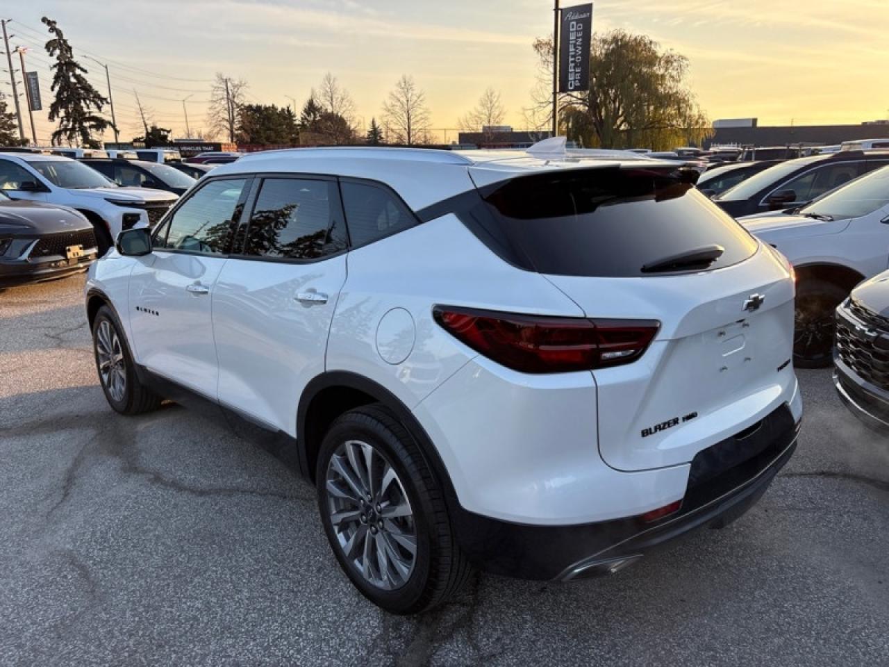 2023 Chevrolet Blazer Premier  PANO ROOF|NAV| Photo