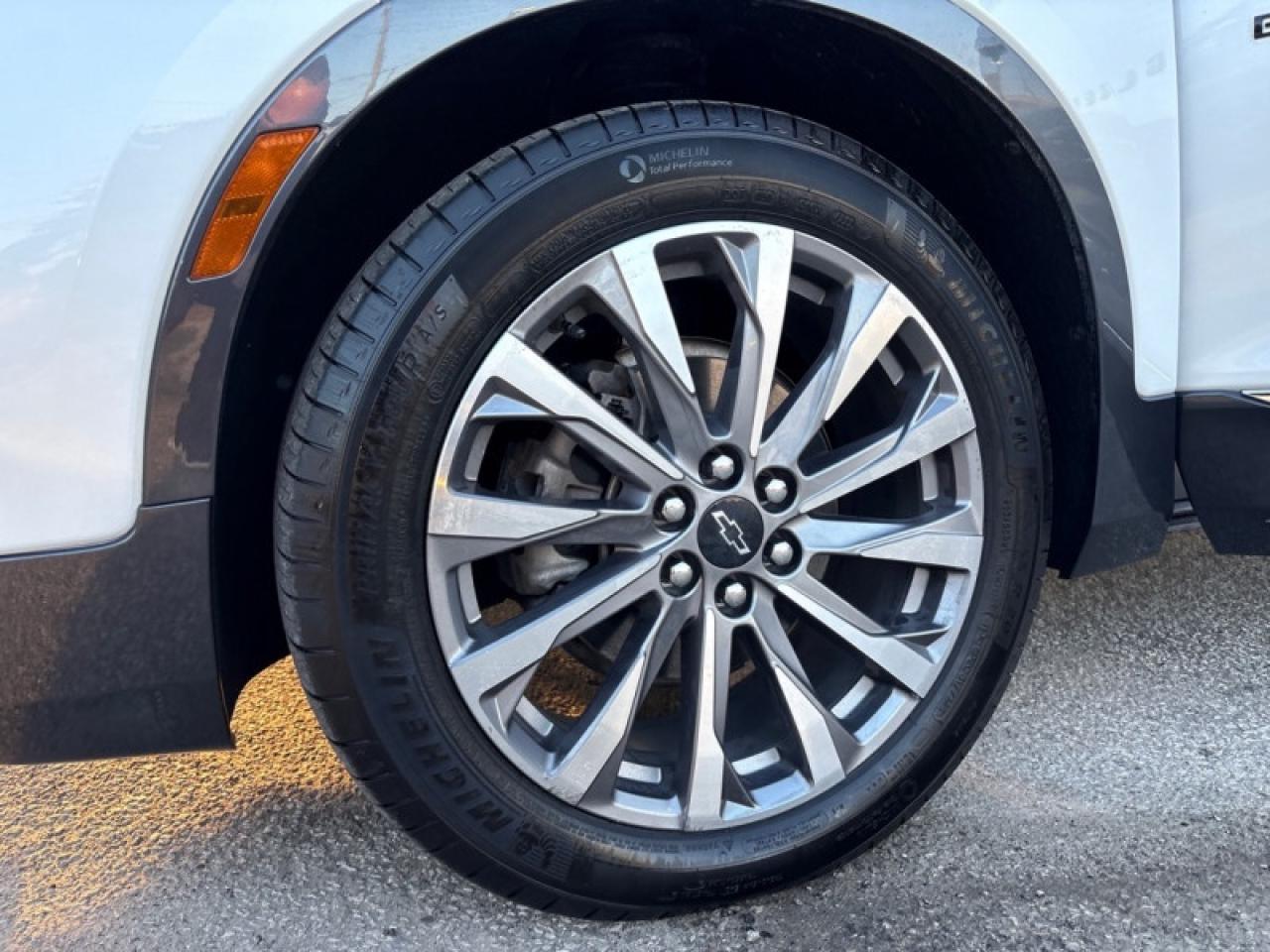 2023 Chevrolet Blazer Premier  PANO ROOF|NAV| Photo