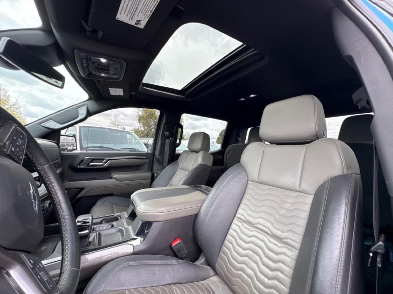 2024 Chevrolet Silverado 1500 ZR2  SUNROOF|3.0L DIESEL Photo