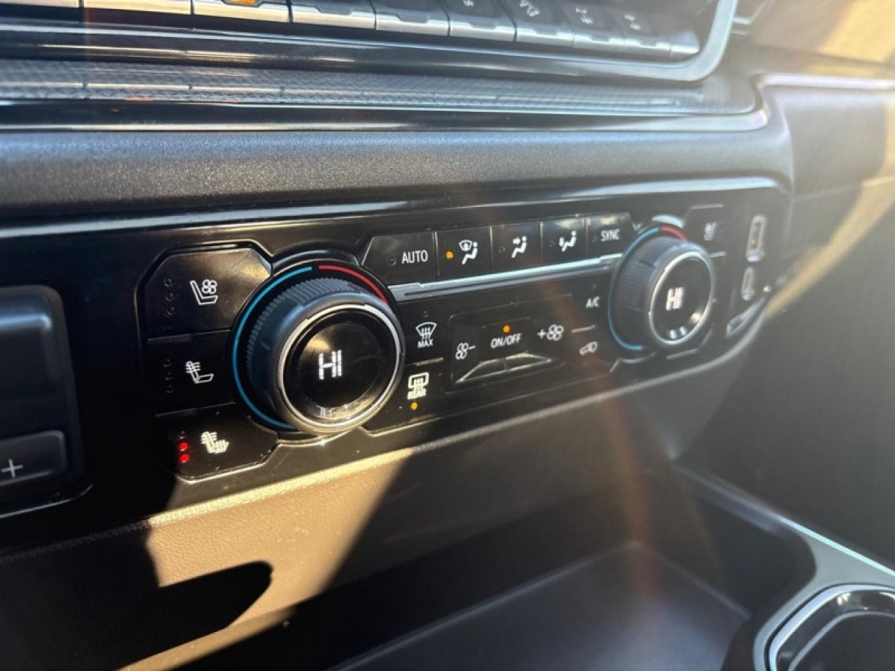 2024 Chevrolet Silverado 1500 ZR2  SUNROOF|3.0L DIESEL Photo