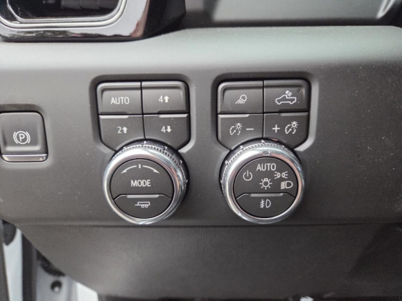 2026 GMC Sierra 1500 AT4 Photo