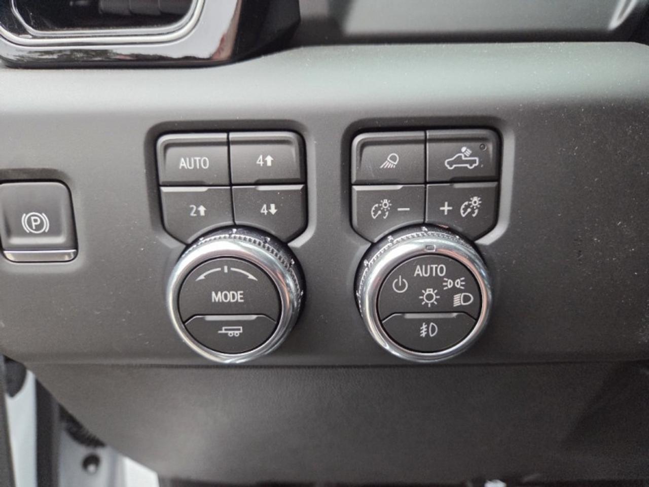 2026 GMC Sierra 1500 AT4 Photo