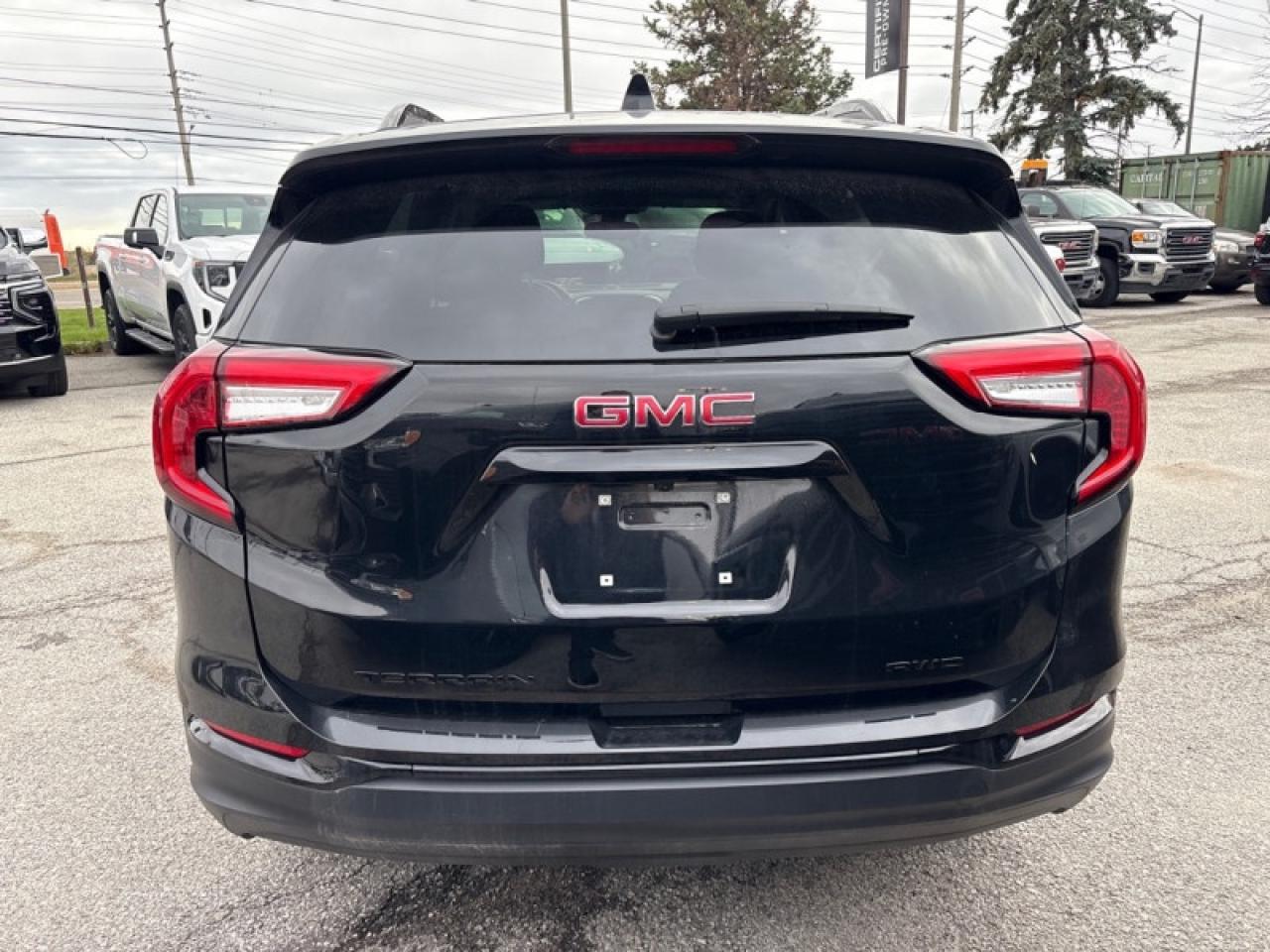 2024 GMC Terrain SLE  ELEVATION PKG Photo