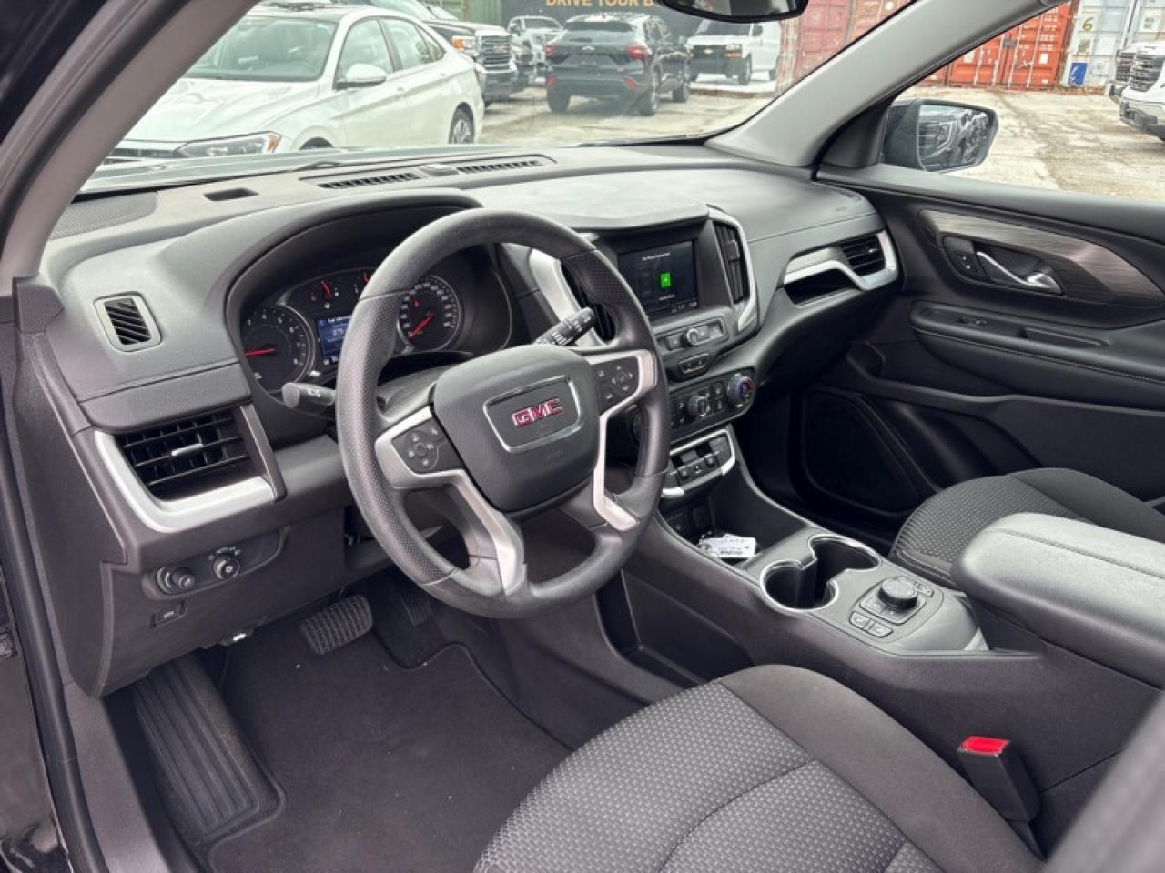 2024 GMC Terrain SLE  ELEVATION PKG Photo