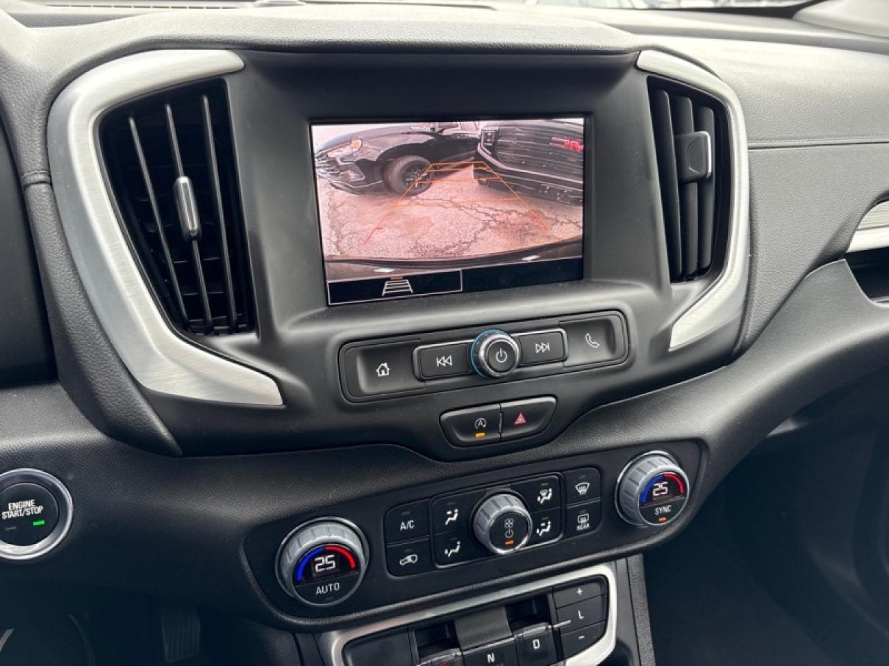 2024 GMC Terrain SLE  ELEVATION PKG Photo