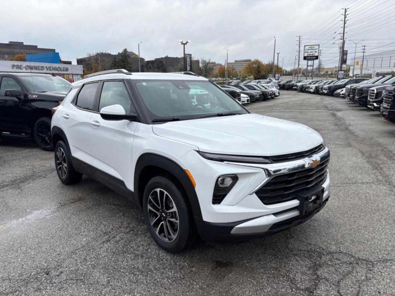 2024 Chevrolet TrailBlazer LT AWD  HEATED SEATS| LOW KM! Photo