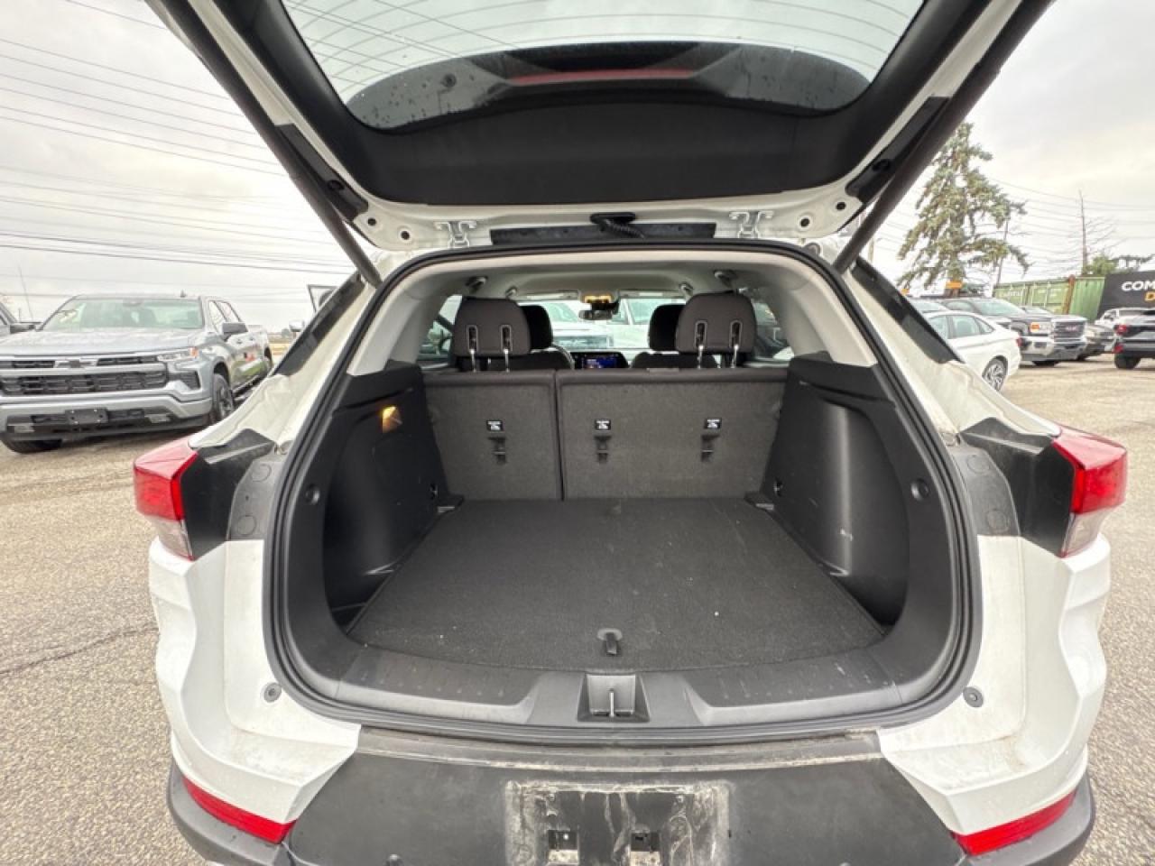 2024 Chevrolet TrailBlazer LT AWD  HEATED SEATS| LOW KM! Photo