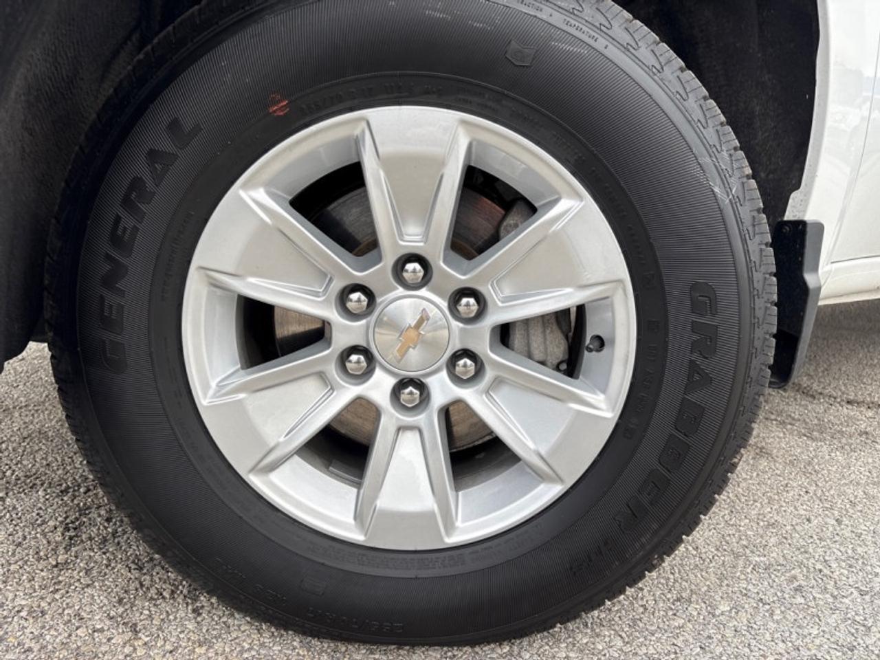 2023 Chevrolet Silverado 1500 LT  3.0L DURAMAX DIESEL Photo