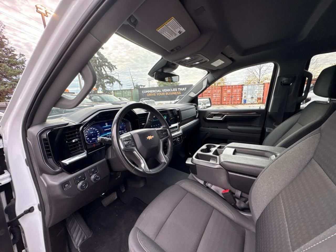 2023 Chevrolet Silverado 1500 LT  3.0L DURAMAX DIESEL Photo