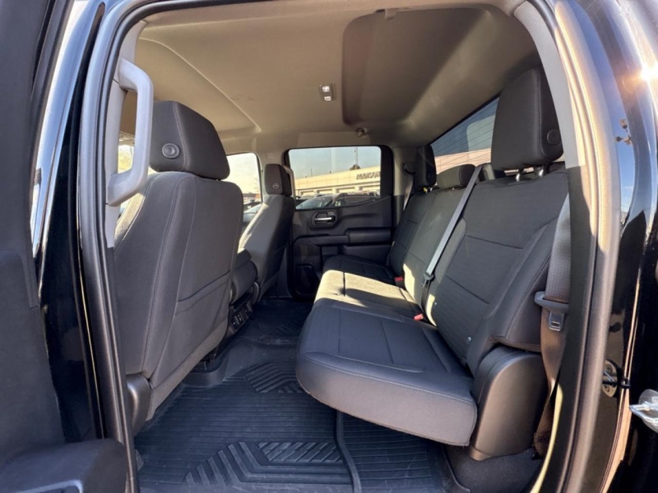 2024 Chevrolet Silverado 1500 Custom Trail Boss  DIESEL CUSTOM TRAILBOSS! Photo