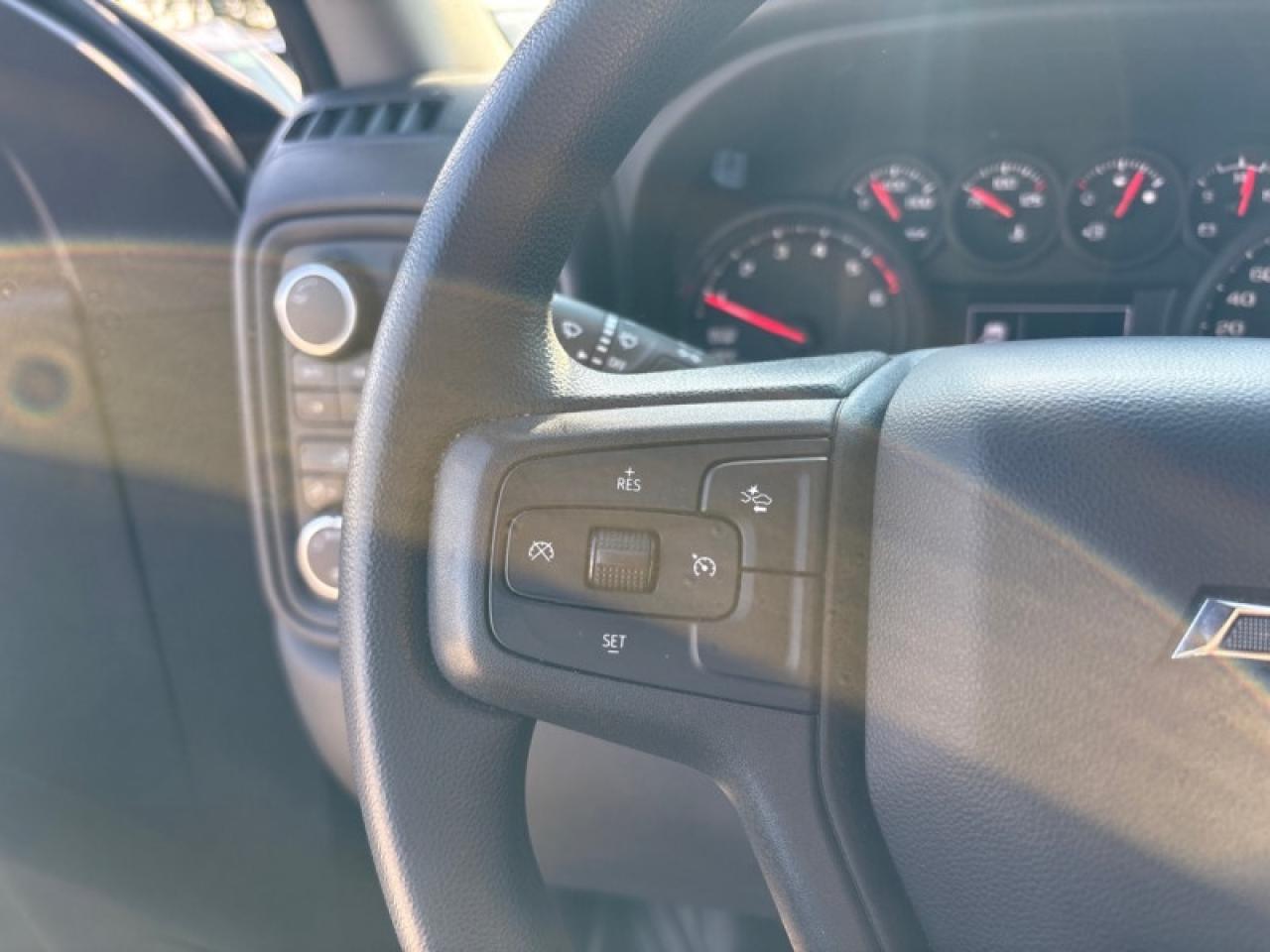 2024 Chevrolet Silverado 1500 Custom Trail Boss  DIESEL CUSTOM TRAILBOSS! Photo