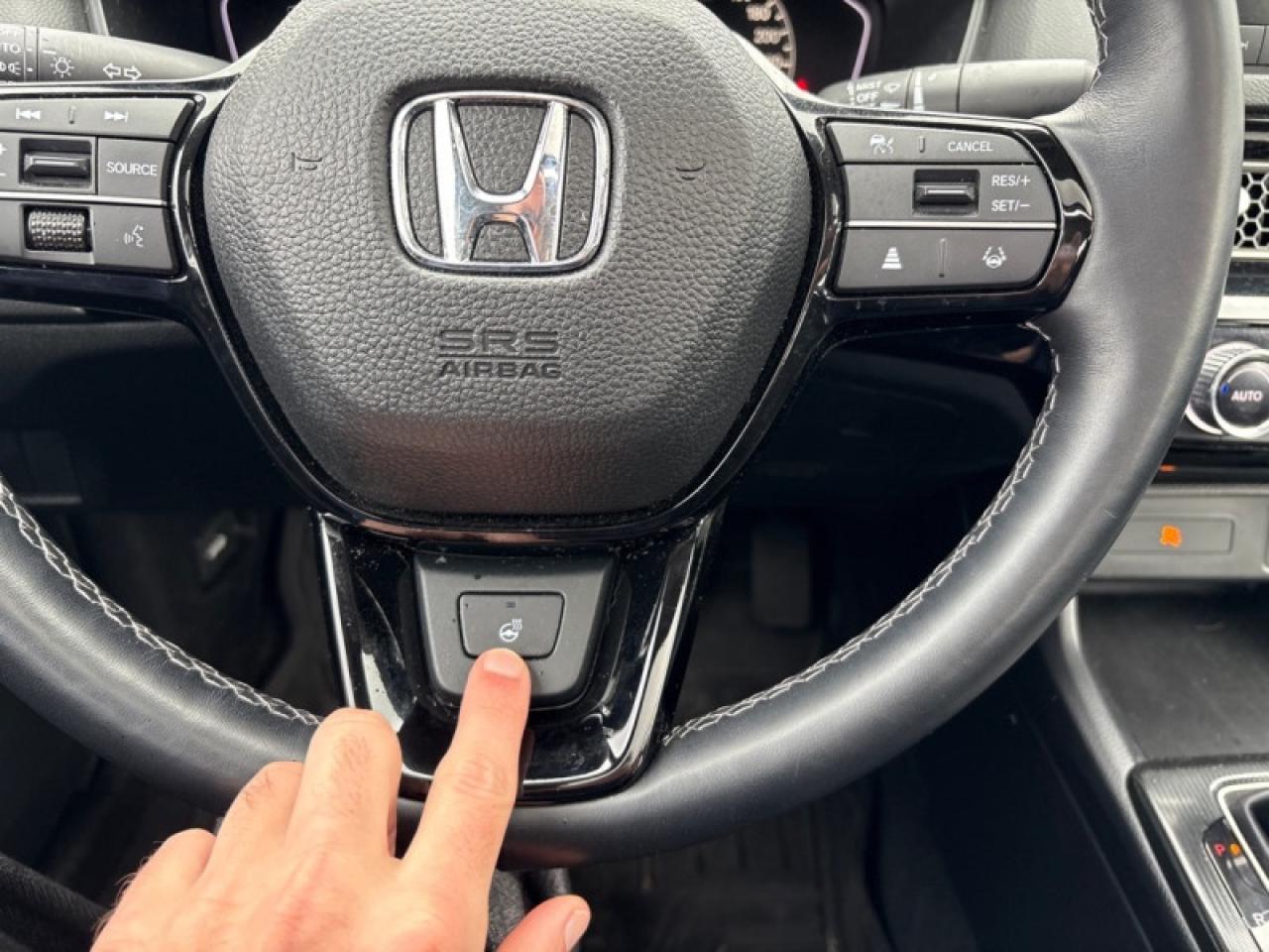 2024 Honda Civic Sedan EX  SUNROOF| Photo