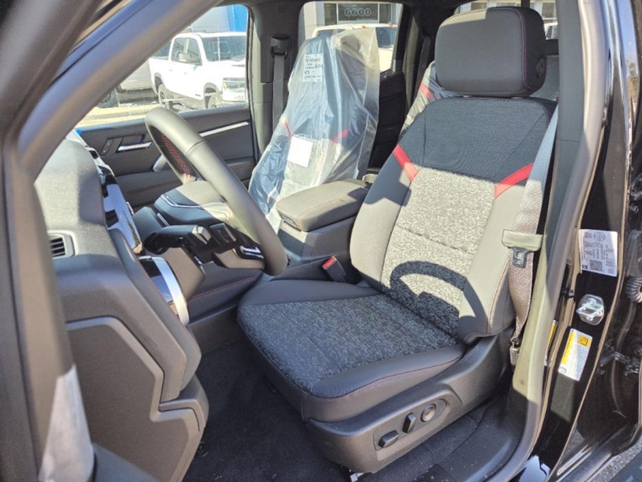 2026 Chevrolet Colorado 4WD Z71 Photo