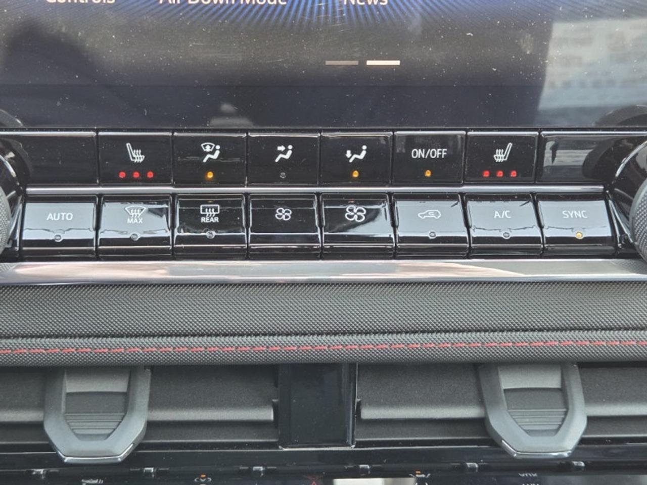 2026 Chevrolet Colorado 4WD Z71 Photo