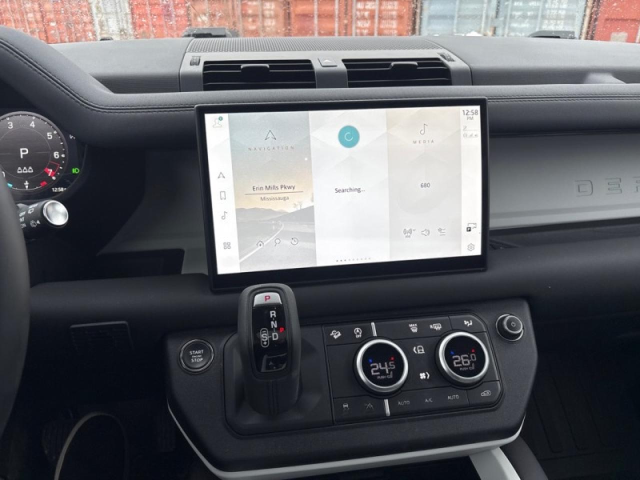 2025 Land Rover Defender 110 P300 S  PANO ROOF|MERIDIAN SOUND| 3D CAMERA Photo