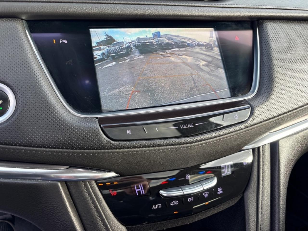 2019 Cadillac XT5 Luxury AWD  NAV|PANO ROOF| Photo