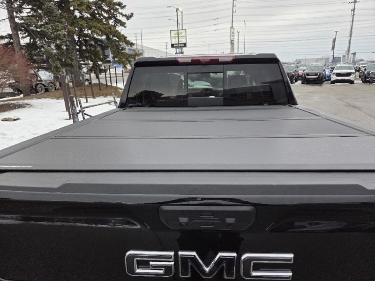 2026 GMC Sierra 1500 Denali Ultimate  - Sunroof Photo