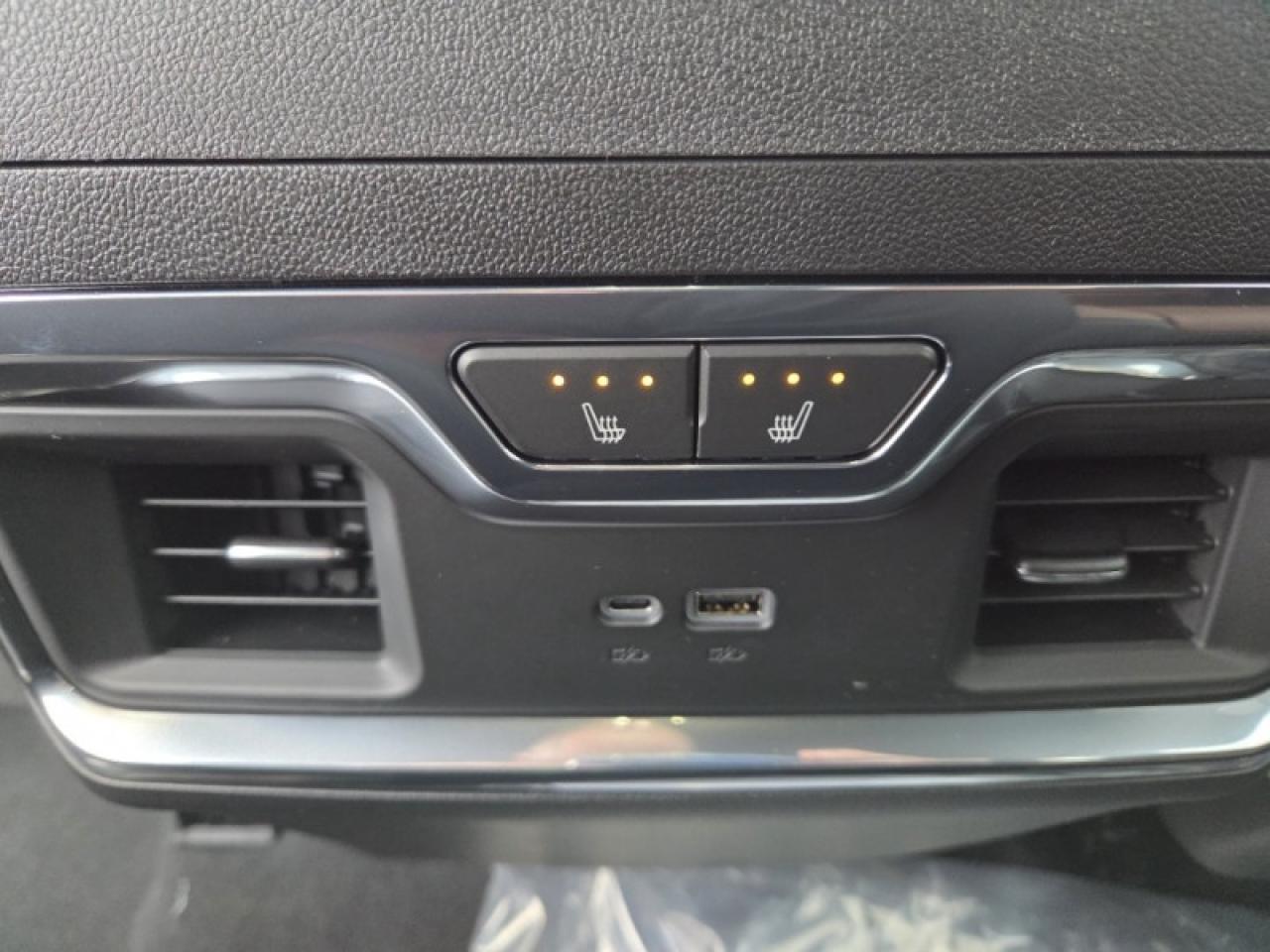 2026 GMC Sierra 1500 Denali Ultimate  - Sunroof Photo