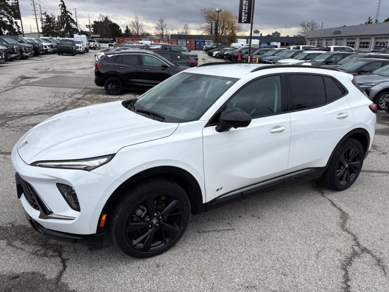 2024 Buick Envision Sport Touring  2.0T|360 CAM|30-INCH SCREEN| Photo
