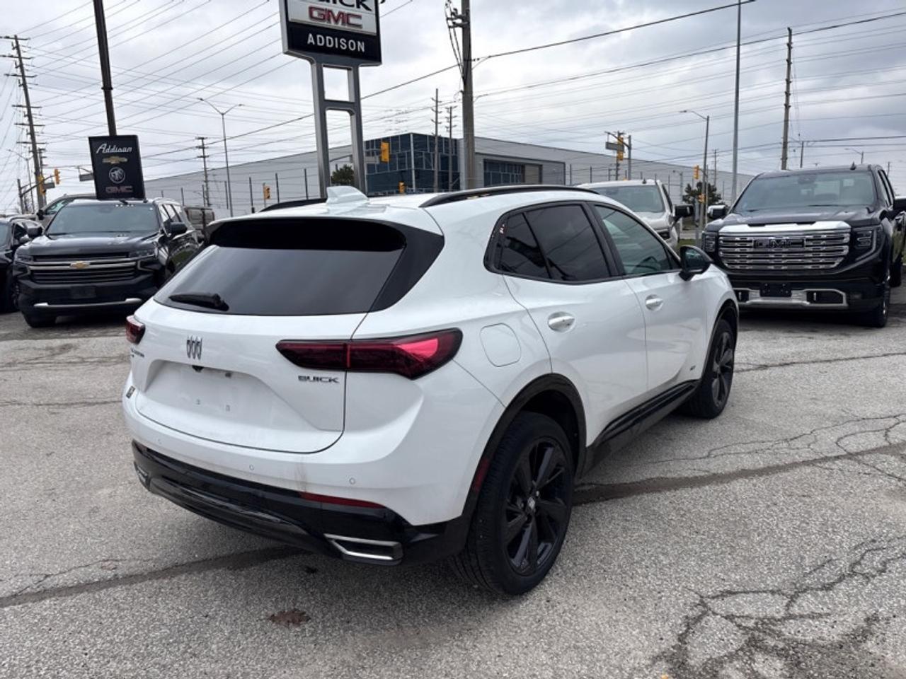 2024 Buick Envision Sport Touring  2.0T|360 CAM|30-INCH SCREEN| Photo