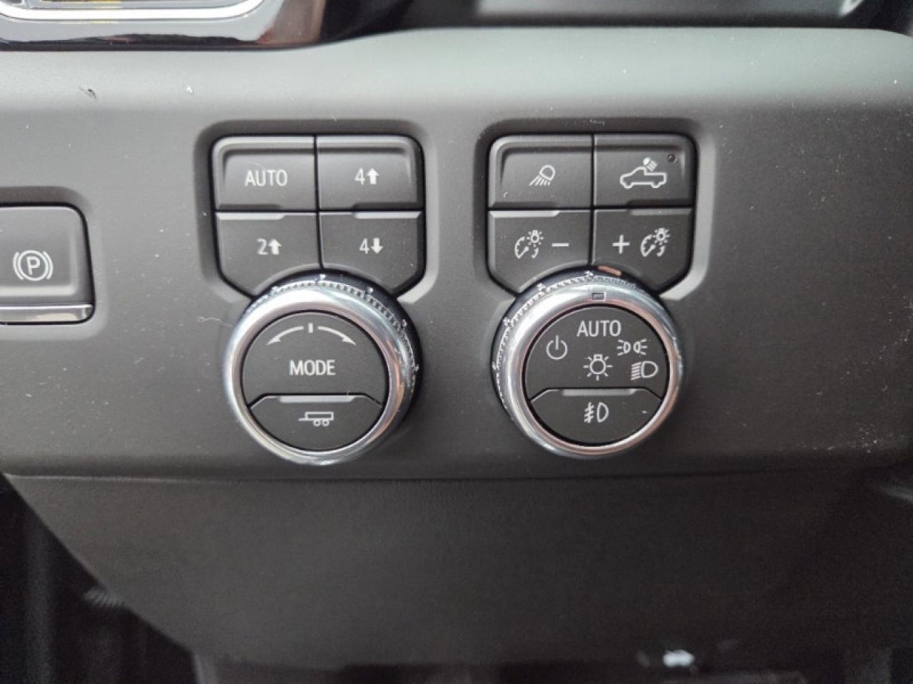 2026 GMC Sierra 1500 Denali Ultimate  - Sunroof Photo