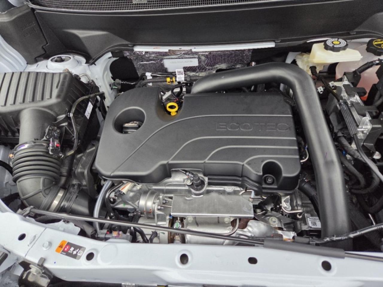 2026 GMC Terrain Denali  - Sunroof -  Cooled Seats Photo