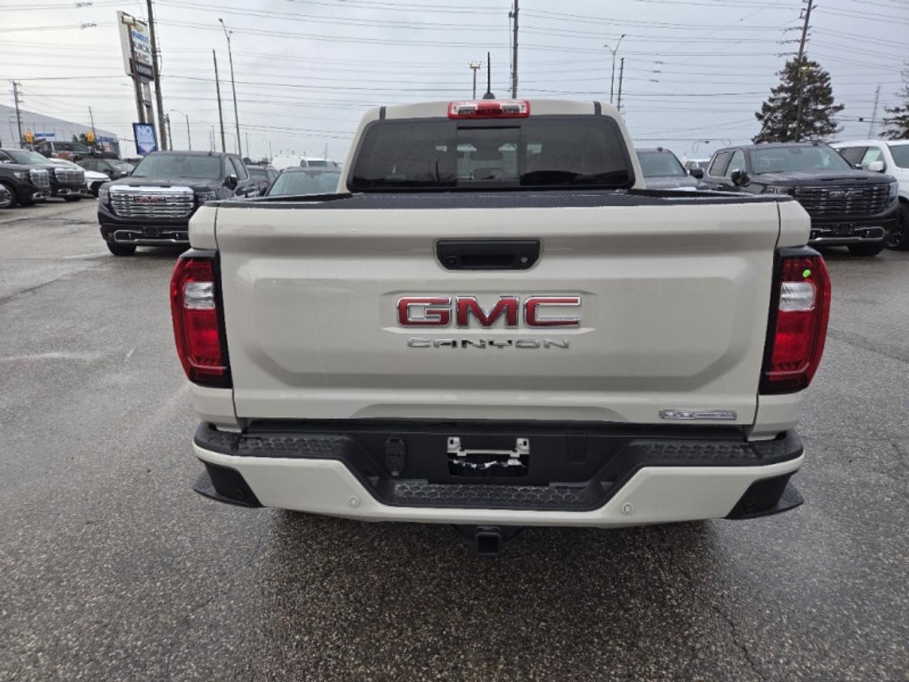 2026 GMC Canyon Elevation  -  Apple CarPlay Photo