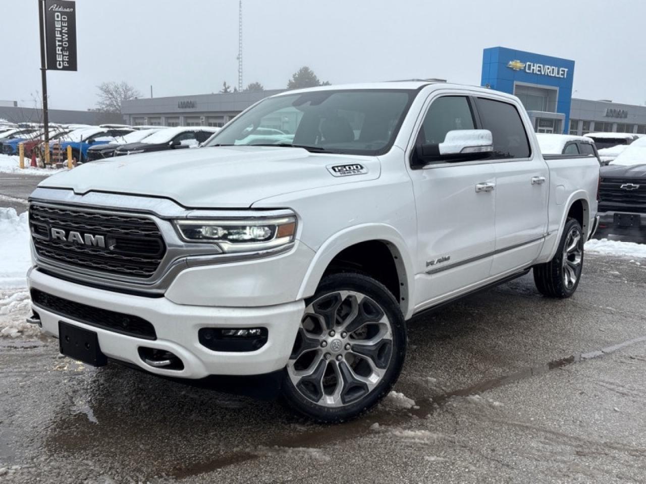 2022 RAM 1500 Limited  LVL 1|PANO ROOF| Photo0