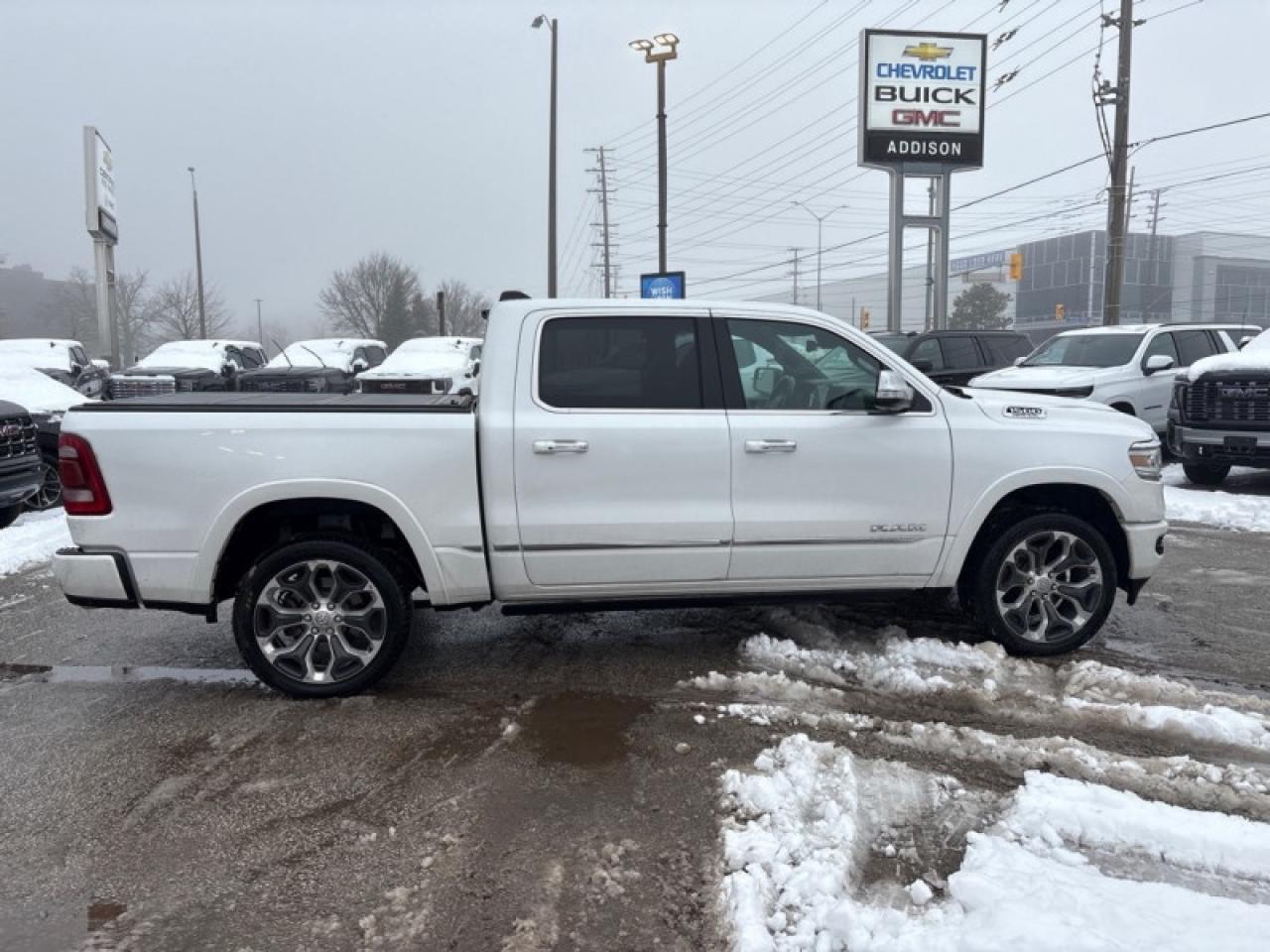 2022 RAM 1500 Limited  LVL 1|PANO ROOF| Photo