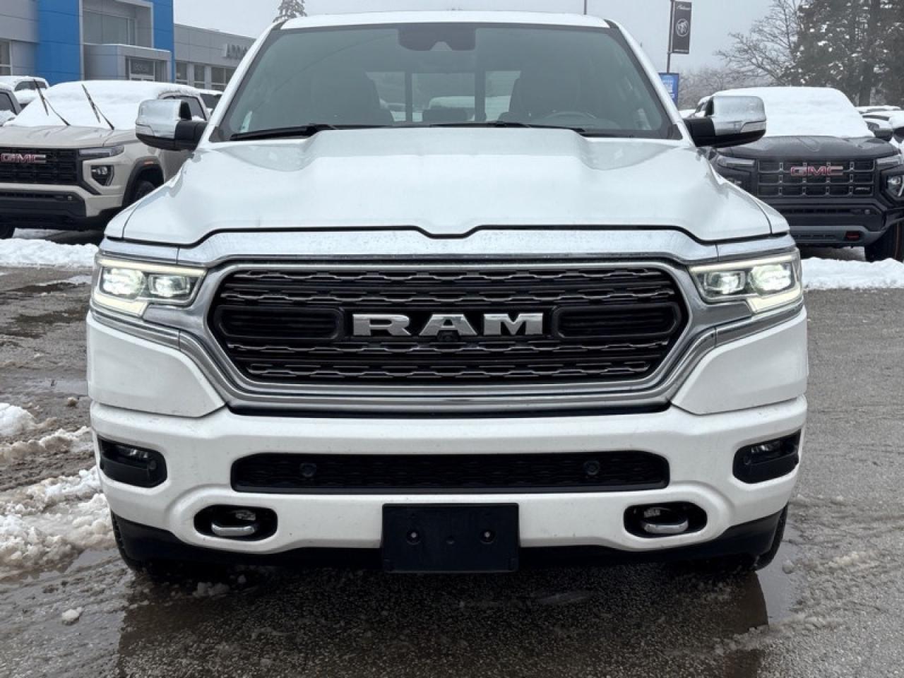 2022 RAM 1500 Limited  LVL 1|PANO ROOF| Photo