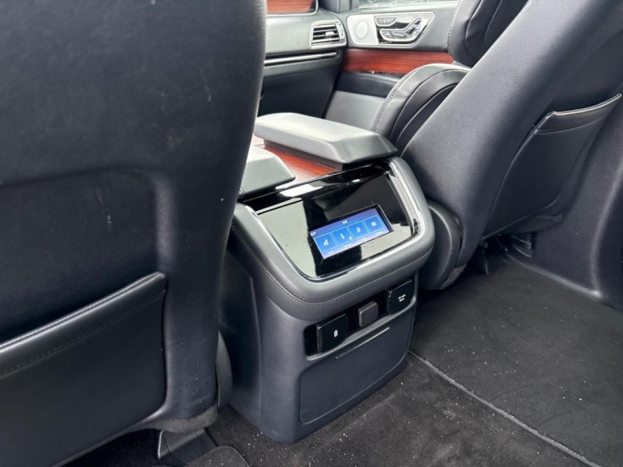 2023 Lincoln Navigator L Reserve  PANO ROOF|NAV|LOADED Photo