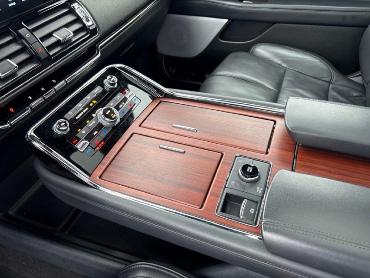 2023 Lincoln Navigator L Reserve  PANO ROOF|NAV|LOADED Photo