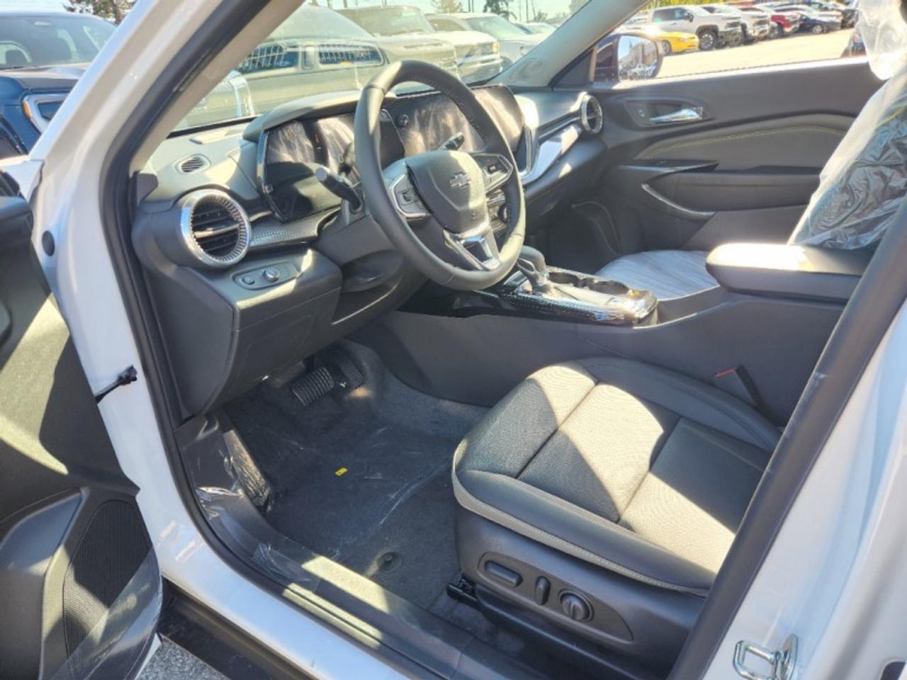 2026 Chevrolet Trax ACTIV  - Leather Seats -  Remote Start Photo